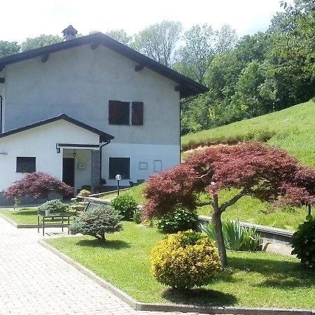 Appartamento La Casa Nel Bosco Rueglio Exterior photo